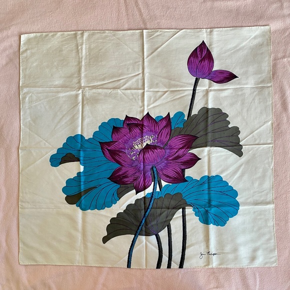 Jim Thompson Silk  Floral Vintage Scarf - Picture 2 of 3